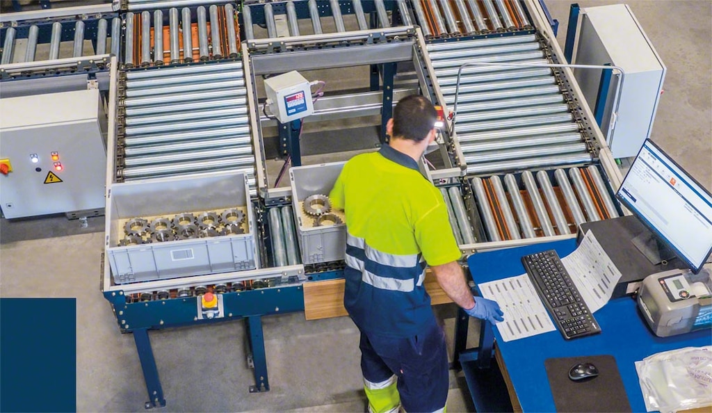 El sistema WMS de gestión de almacenes garantiza la supresión de errores en el cluster picking