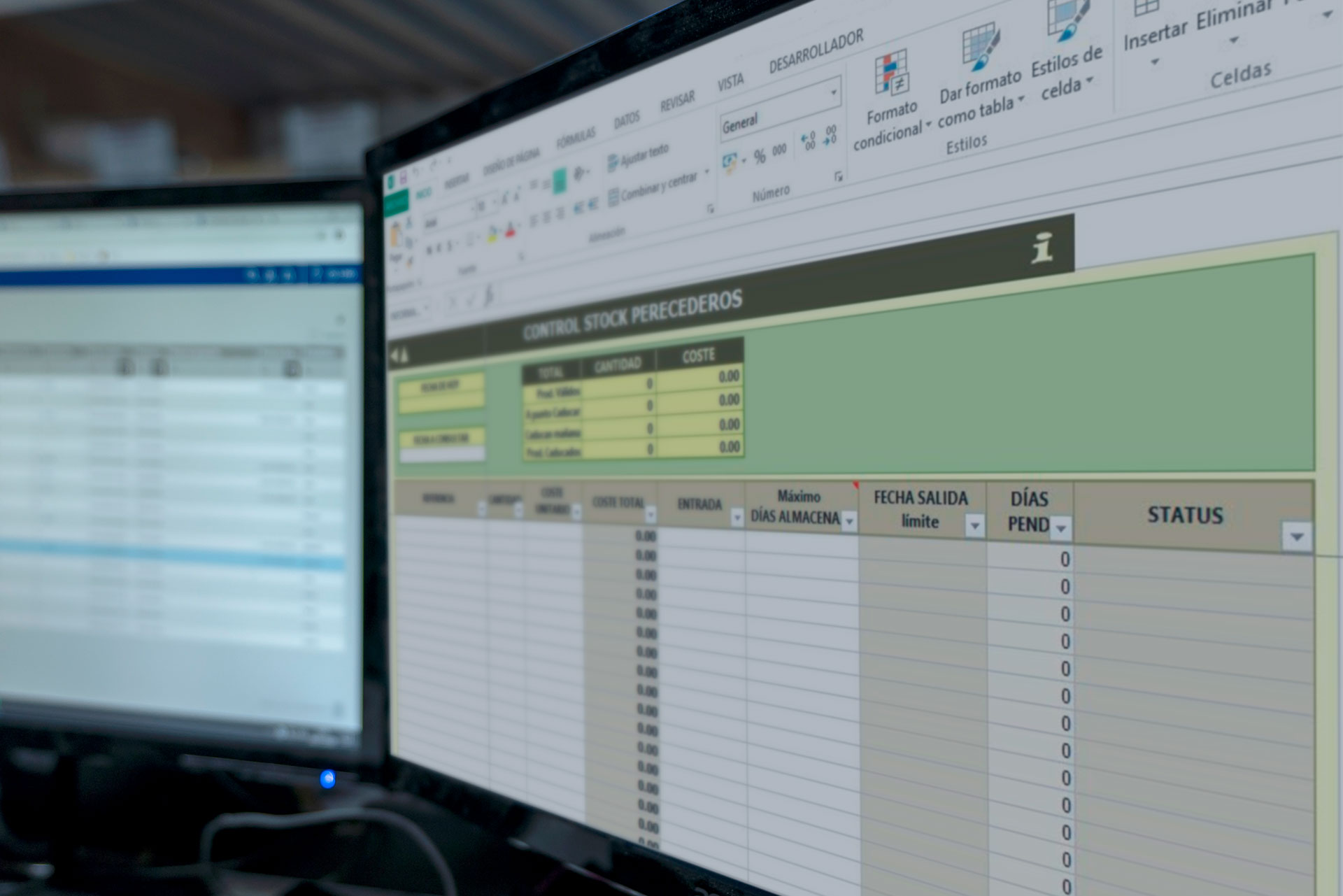 Son muchas las compañías que emplean plantillas de Excel para conocer el stock en su depósito
