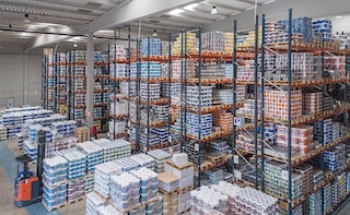 Limpieza industrial de depósitos: ¿cómo mantener el orden?