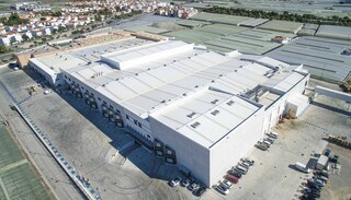 Las plataformas logísticas multinivel están pensadas para maximizar el espacio de almacenamiento en entornos urbanos