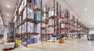 Los racks para cámaras frigoríficas dan cabida a todos los productos a una temperatura controlada