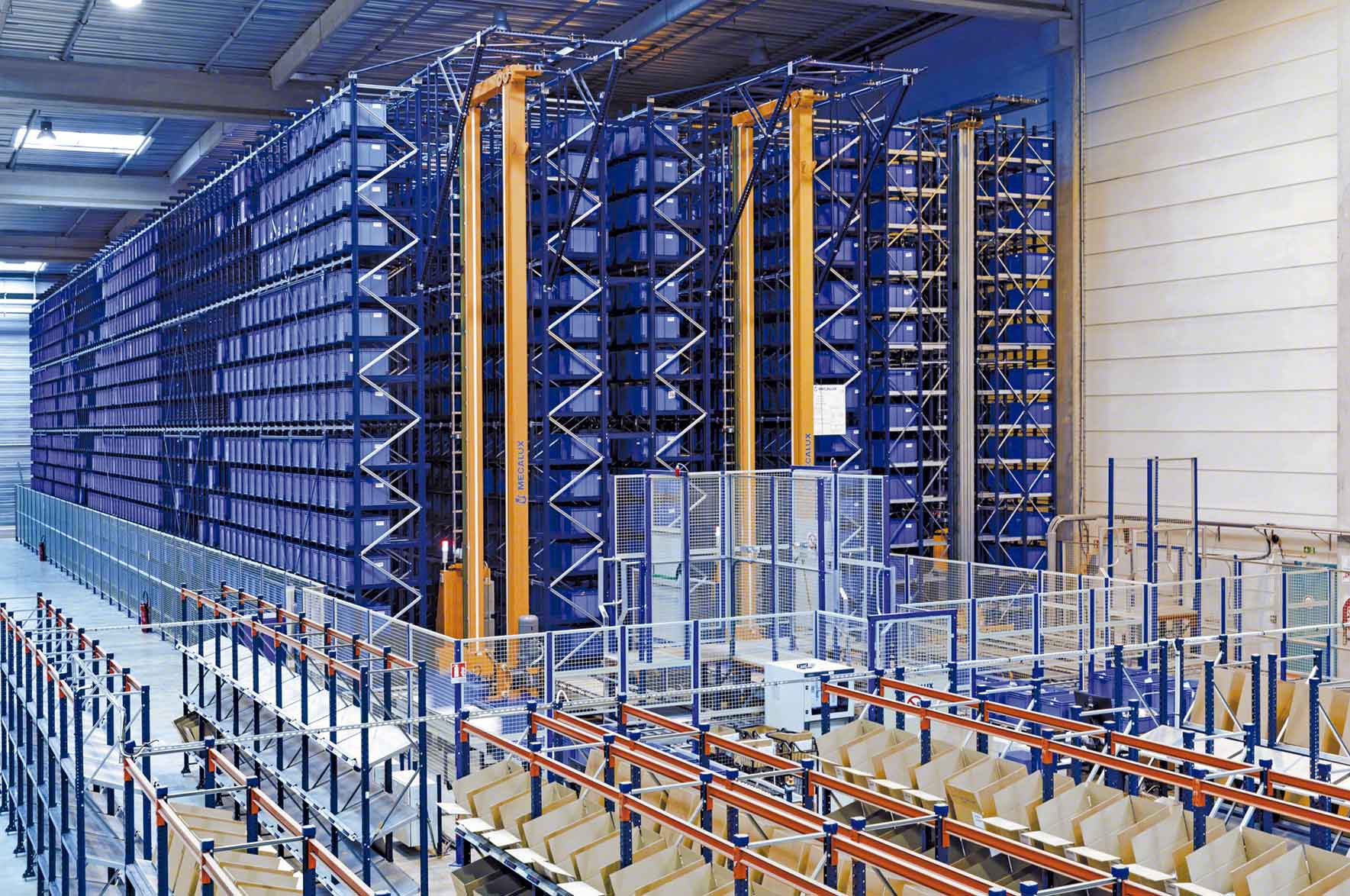 Los distintos tipos de depósitos automáticos resuelven cualquier necesidad logística Los distintos tipos de depósitos automáticos resuelven cualquier necesidad logística