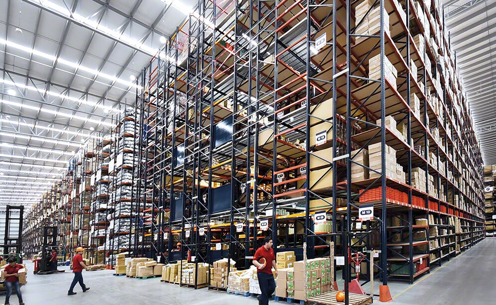 Racks para almacenar recambios de automóvil Racks para almacenar recambios de automóvil