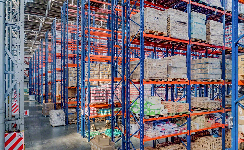 Las dos soluciones de almacenaje facilitan la clasificación de la mercancía