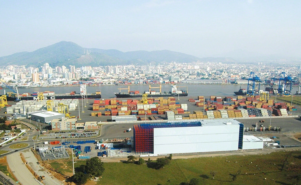 Iceport, empresa logística, gestiona su depósito con el software Easy WMS de Mecalux