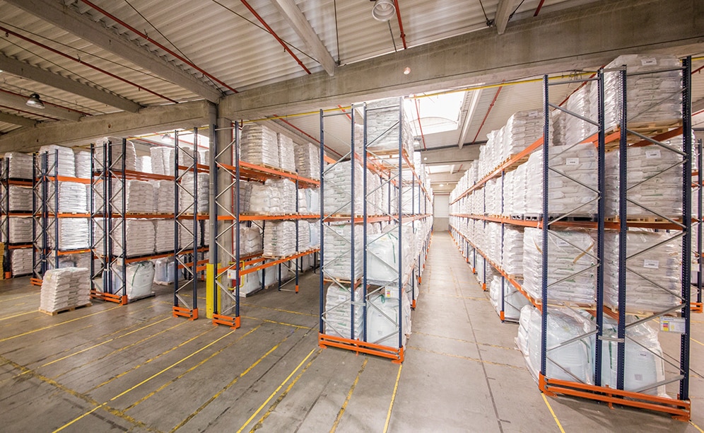 ¿Cómo organizar la mercadería en el depósito en función de su rotación y volumen? ¿Cómo organizar la mercadería en el depósito en función de su rotación y volumen?