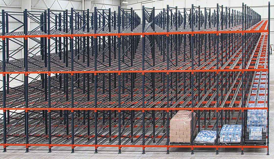 El depósito de MIYM tiene una capacidad de almacenamiento superior a los 1.232 pallets