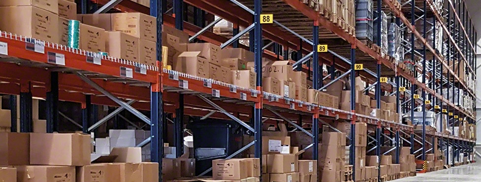 Estanterías para pallets con una altura de 8,5 m