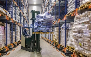 In cold chain logistics management, goods handling faces unique challenges In cold chain logistics management, goods handling faces unique challenges