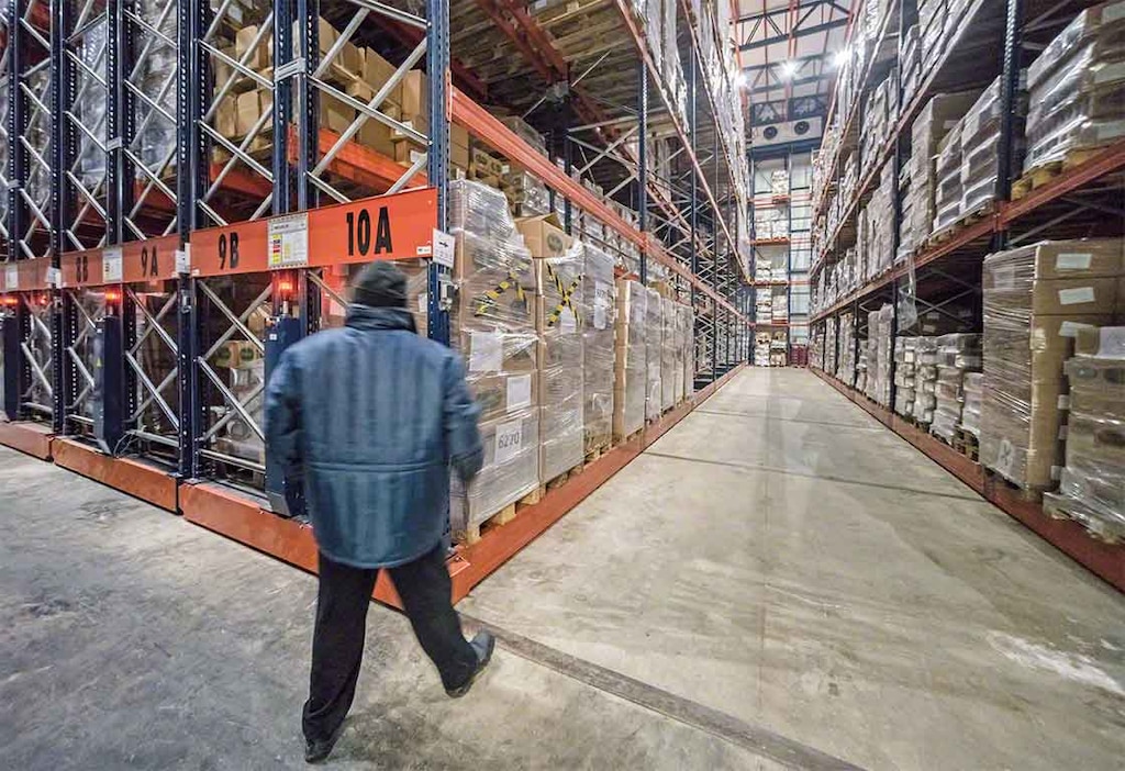 Los racks móviles son una opción muy utilizada en los depósitos dedicados a la logística del frío Los racks móviles son una opción muy utilizada en los depósitos dedicados a la logística del frío