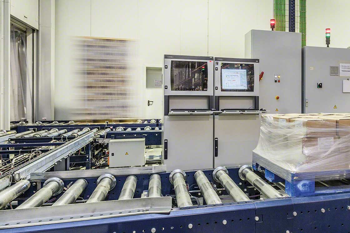 El WMS posibilita el control automático de entradas y salidas en el depósito