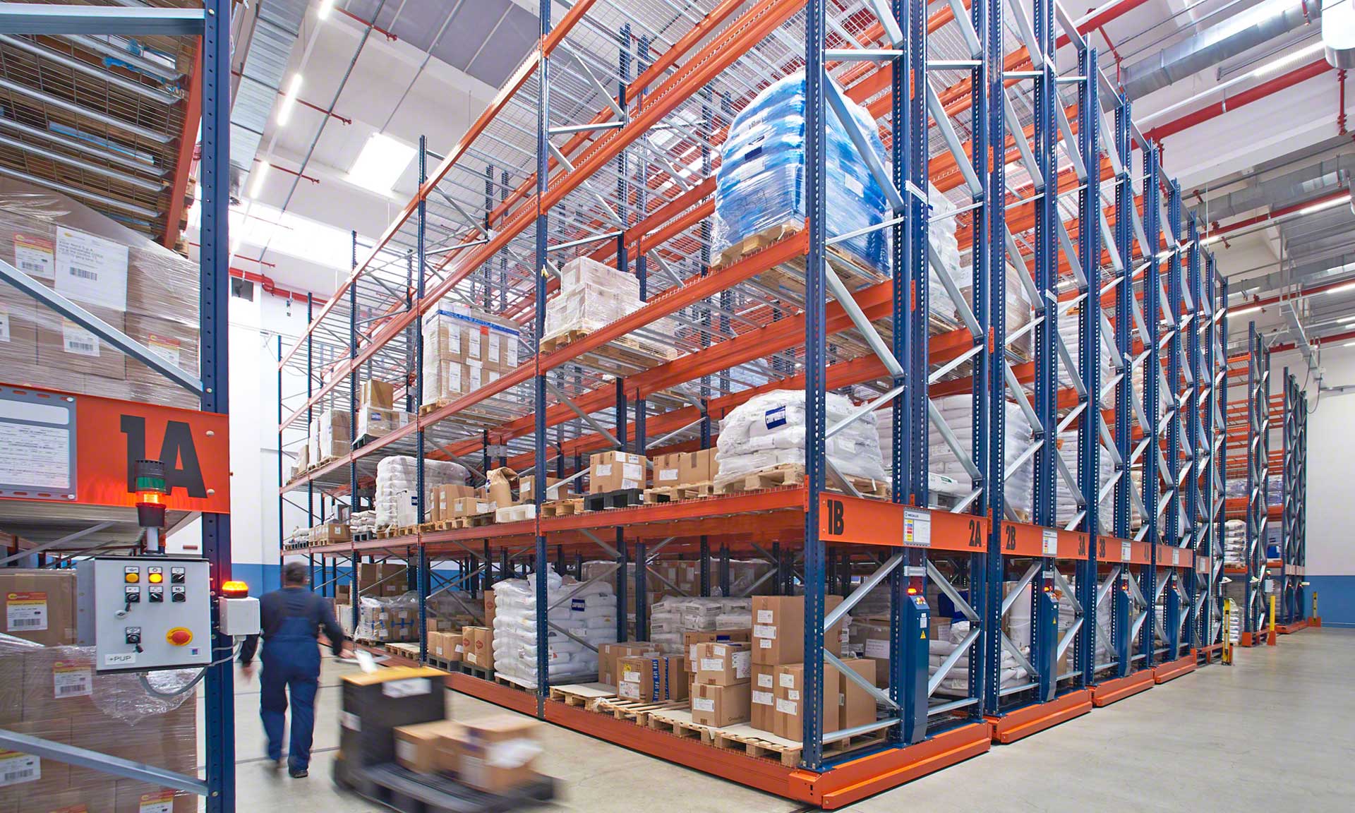Vibar Nord: robotización que conecta producción y depósito Vibar Nord: robotización que conecta producción y depósito
