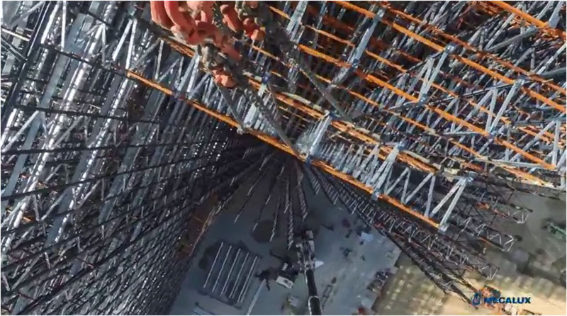 Construcción depósito frigorífico automático con Multishuttle Construcción depósito frigorífico automático con Multishuttle