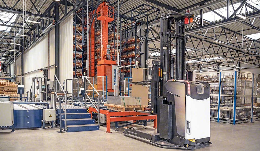 Blechwarenfabrik cuenta con dos depósitos automatizados en su planta de envases en Offheim (Alemania)