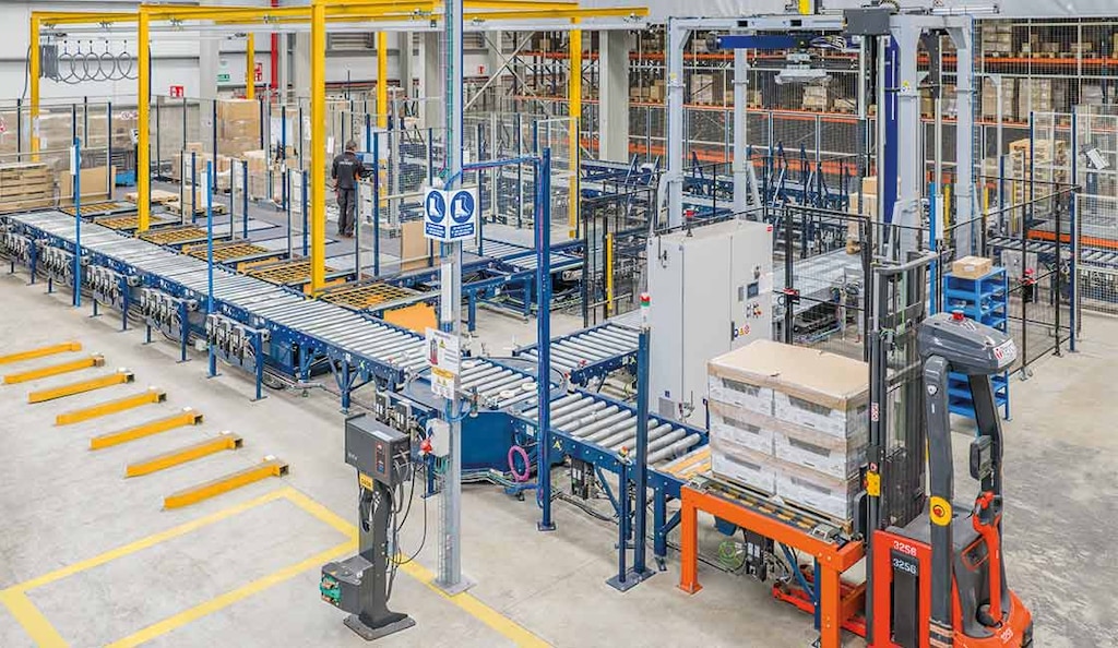 La automatización mejora la eficiencia, la precisión y la seguridad de los centros de distribución