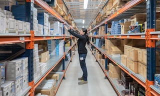 Inventario de depósito: cómo se gestiona y controla