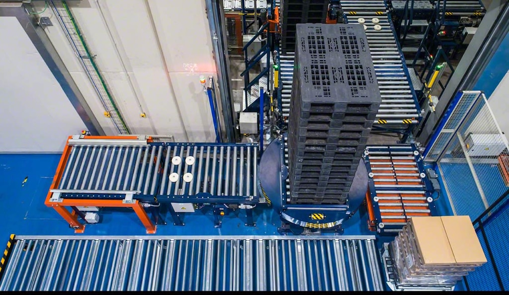 El plástico también puede convertirse en nuevos pallets, creando una alternativa ecológica