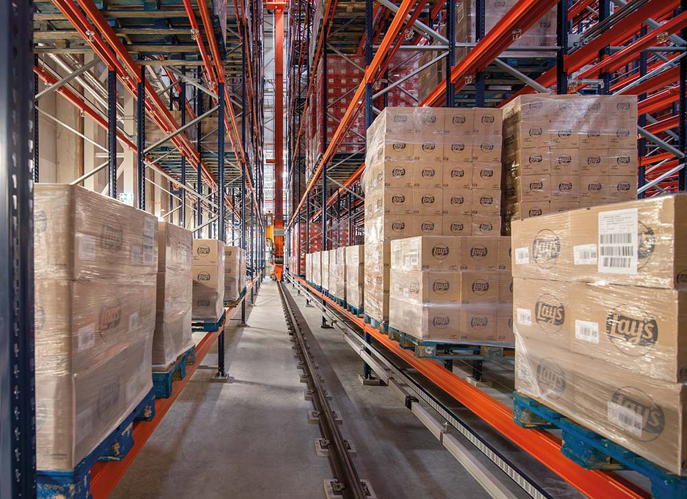 Transelevadores que almacenan la mercadería de PepsiCo automáticamente Transelevadores que almacenan la mercadería de PepsiCo automáticamente
