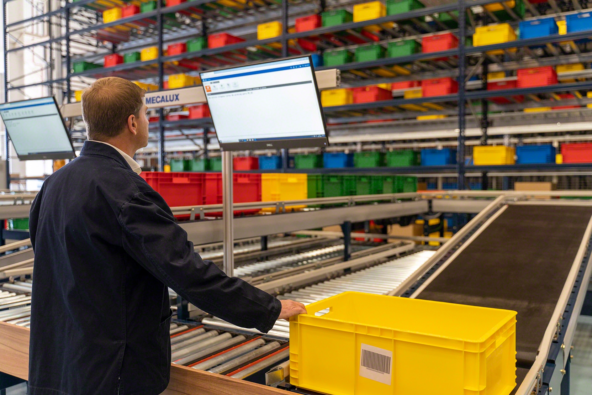 El Sistema Shuttle puede integrarse con el sistema de gestión de depósitos Easy WMS